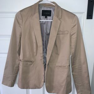 Tan Banana Republic women’s blazer